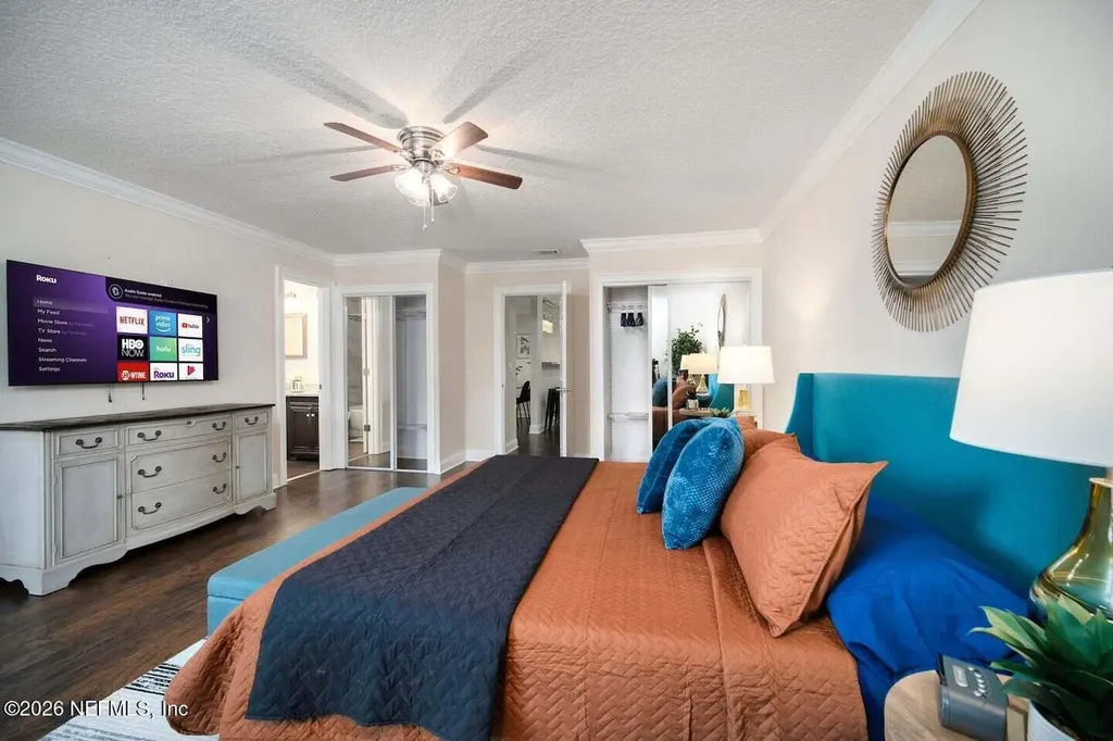 4293 Walnut Bend Jacksonville FL 32257