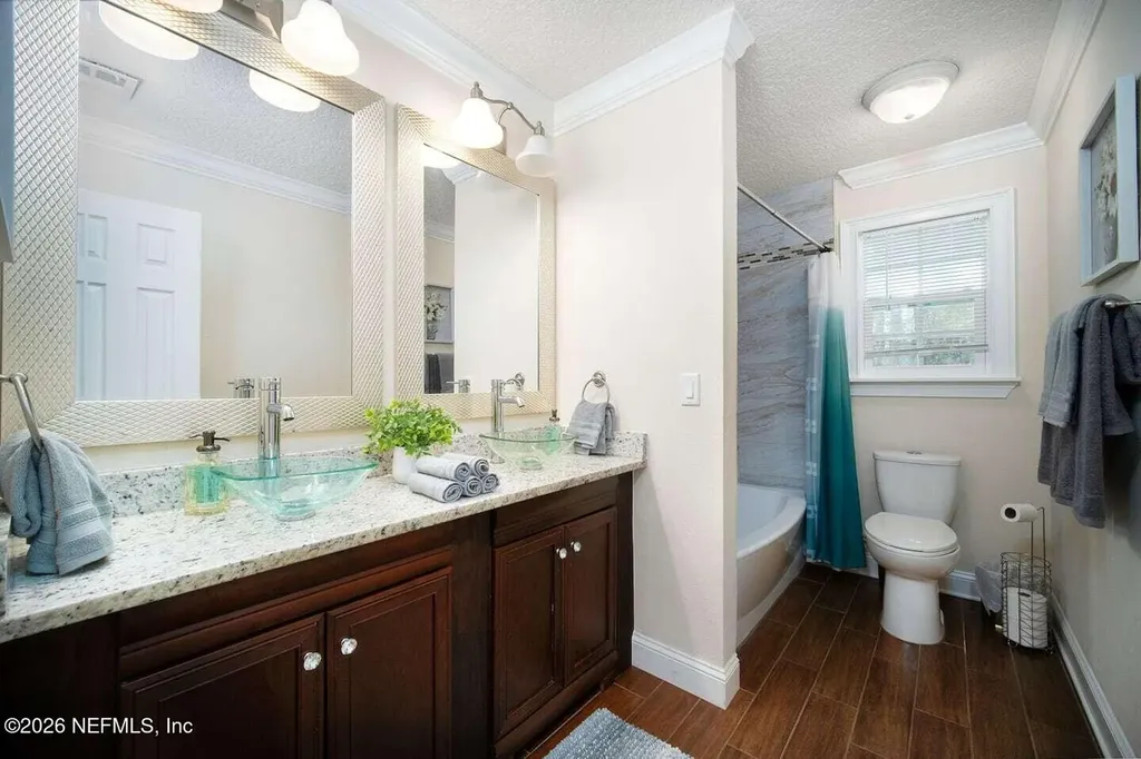 4293 Walnut Bend Jacksonville FL 32257
