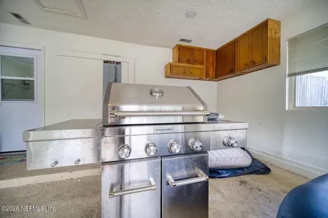 4293 Walnut Bend Jacksonville FL 32257