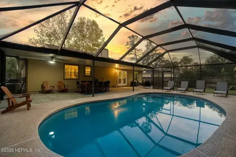 4293 Walnut Bend Jacksonville FL 32257