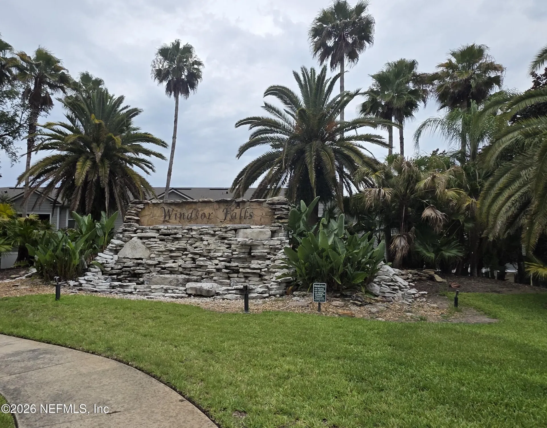 8196 Cabin Lake Circle Jacksonville FL 32256
