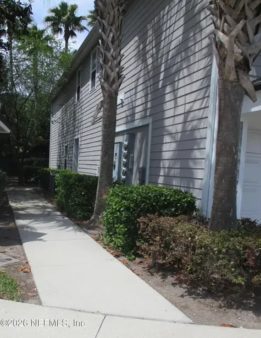 8196 Cabin Lake Circle Jacksonville FL 32256