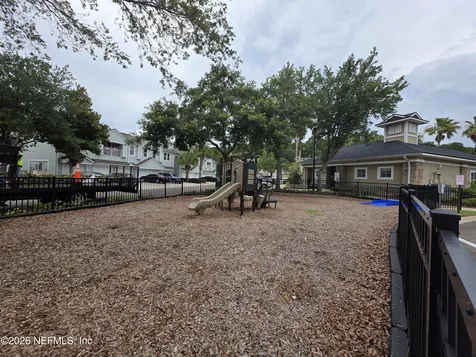 8196 Cabin Lake Circle Jacksonville FL 32256