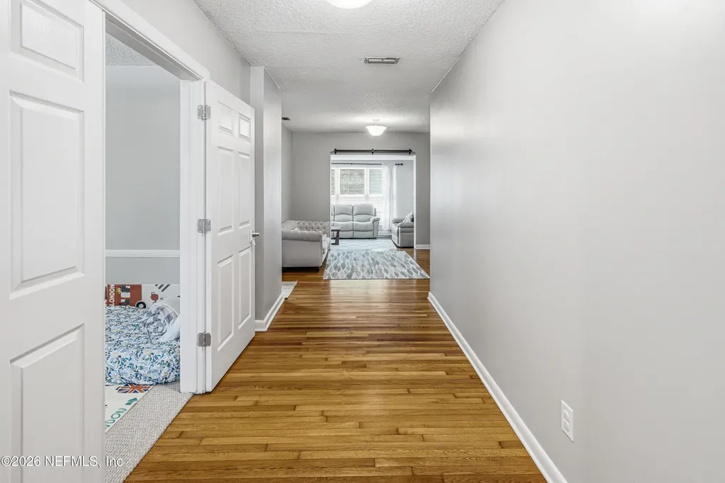 2454 Mercer Circle S Jacksonville FL 32217