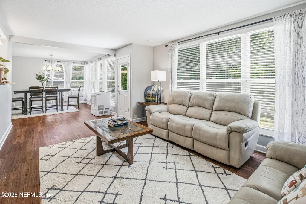 2454 Mercer Circle S Jacksonville FL 32217
