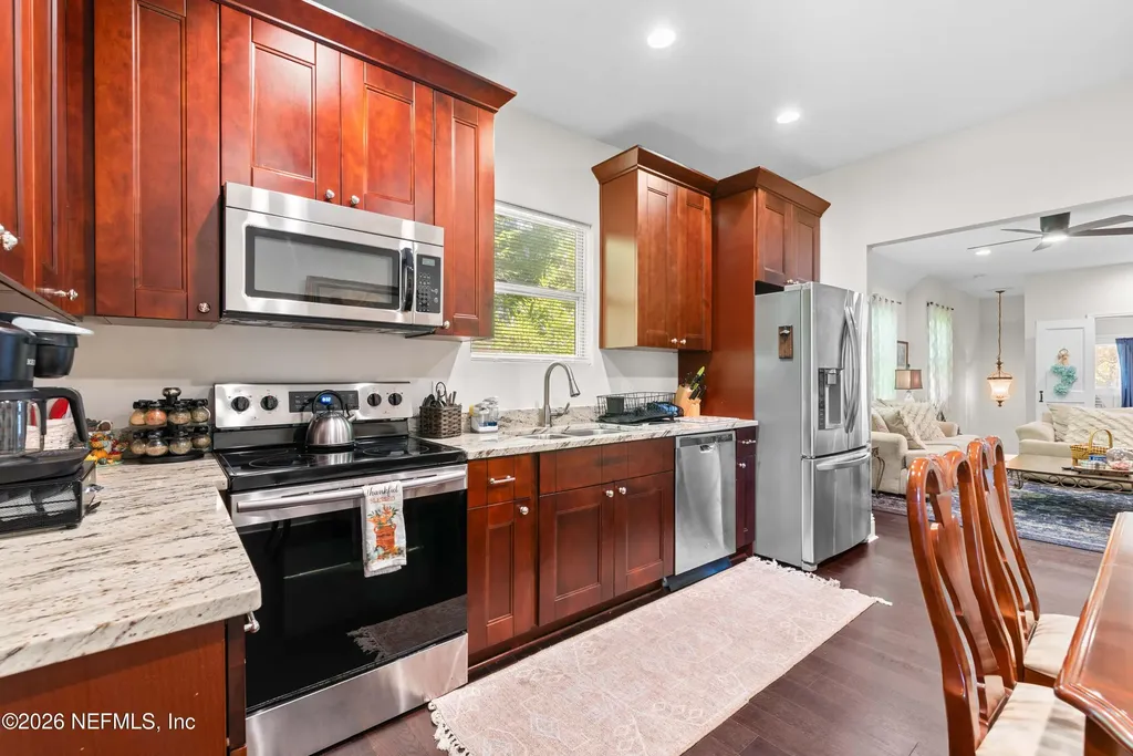 1138 Walnut Street Jacksonville FL 32206