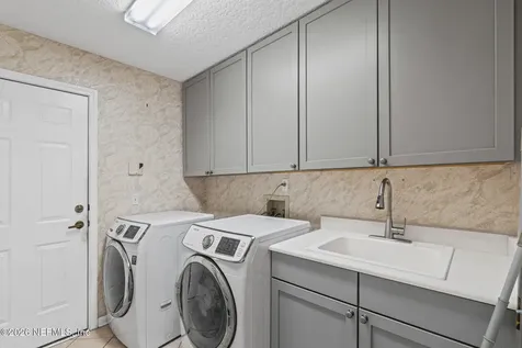 1581 Stonebriar Road Green Cove Springs FL 32043