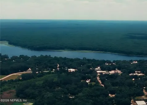 201 Village Drive Welaka FL 32193