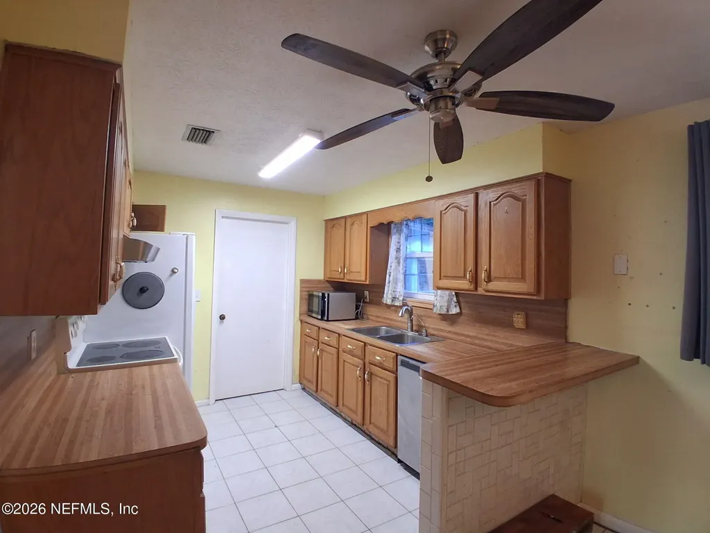 320 Lobelia Road St. Augustine FL 32086