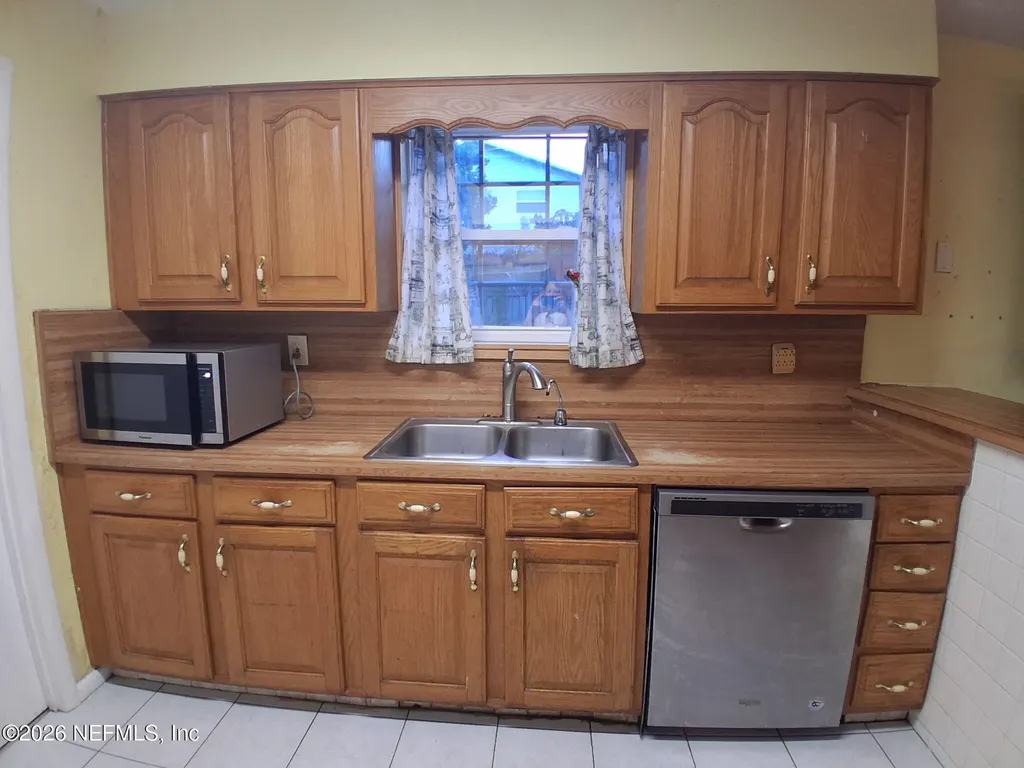 320 Lobelia Road St. Augustine FL 32086