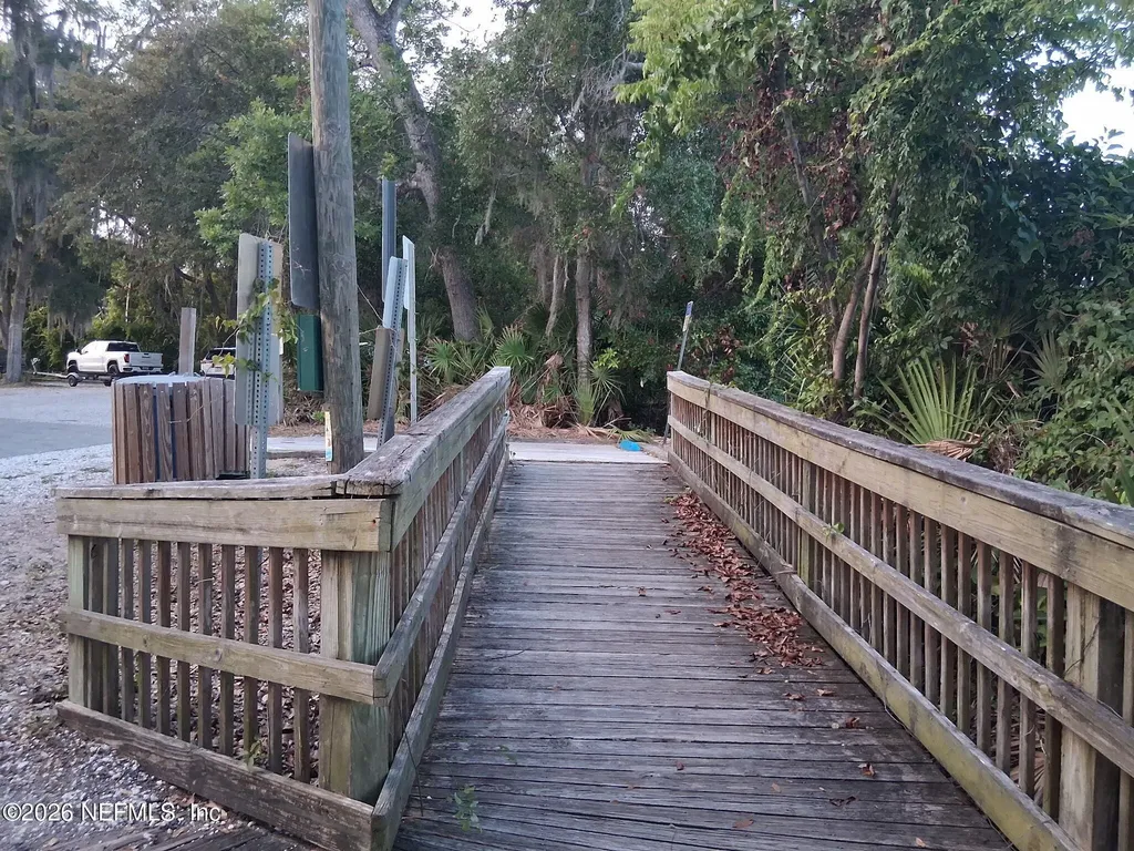 320 Lobelia Road St. Augustine FL 32086