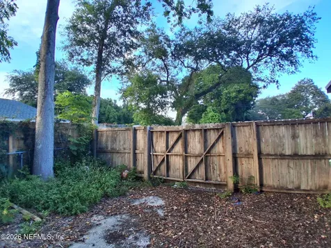 320 Lobelia Road St. Augustine FL 32086