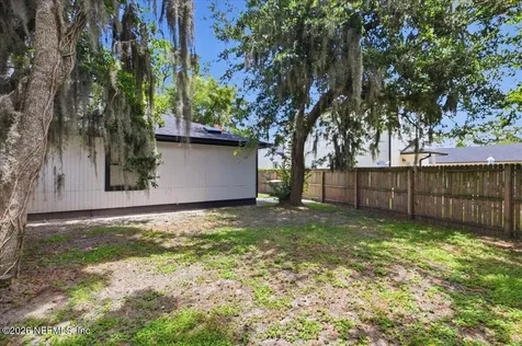 2012 Kingswood Road Jacksonville FL 32207