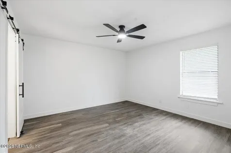 2012 Kingswood Road Jacksonville FL 32207