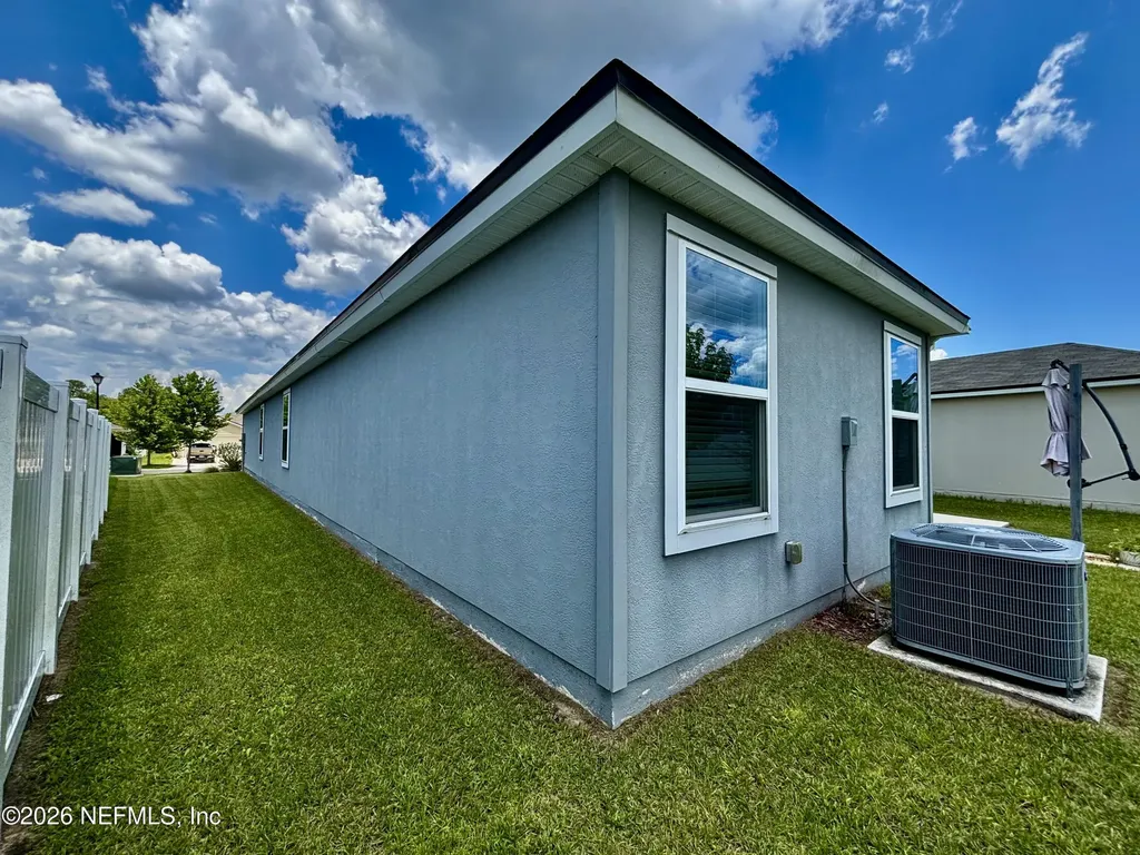 2427 Falling Star Lane Green Cove Springs FL 32043