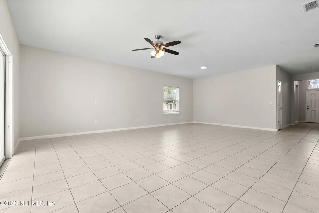 5556 Kellar Circle Jacksonville FL 32218