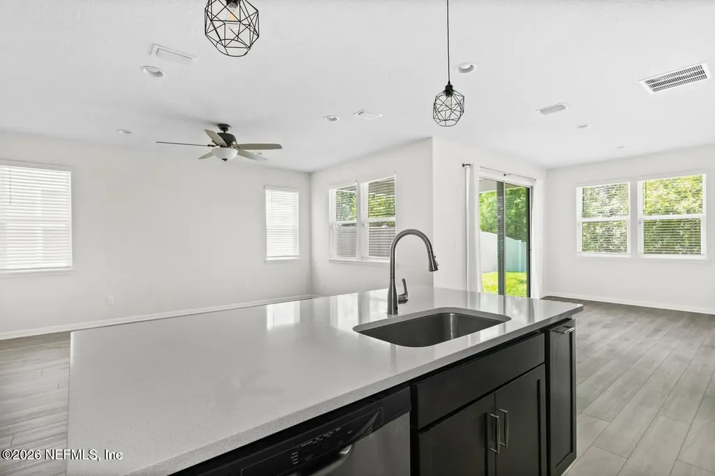 3067 Alpin Drive Jacksonville FL 32218