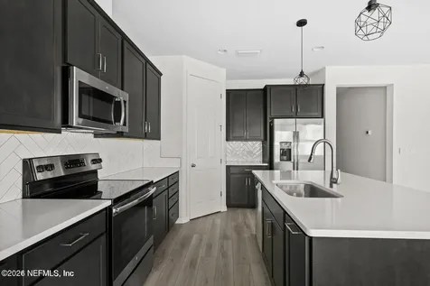 3067 Alpin Drive Jacksonville FL 32218
