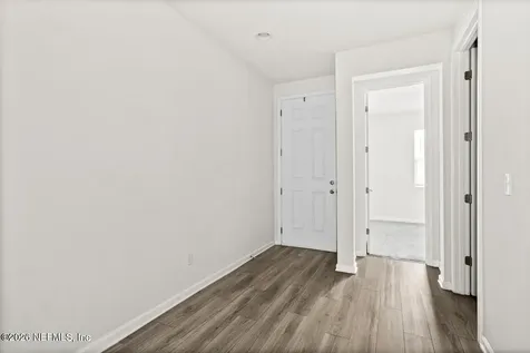 3067 Alpin Drive Jacksonville FL 32218