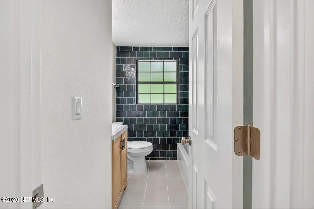 4266 Springwood Road Jacksonville FL 32207