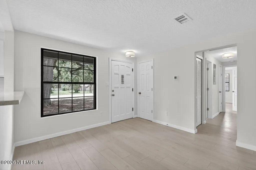 4266 Springwood Road Jacksonville FL 32207