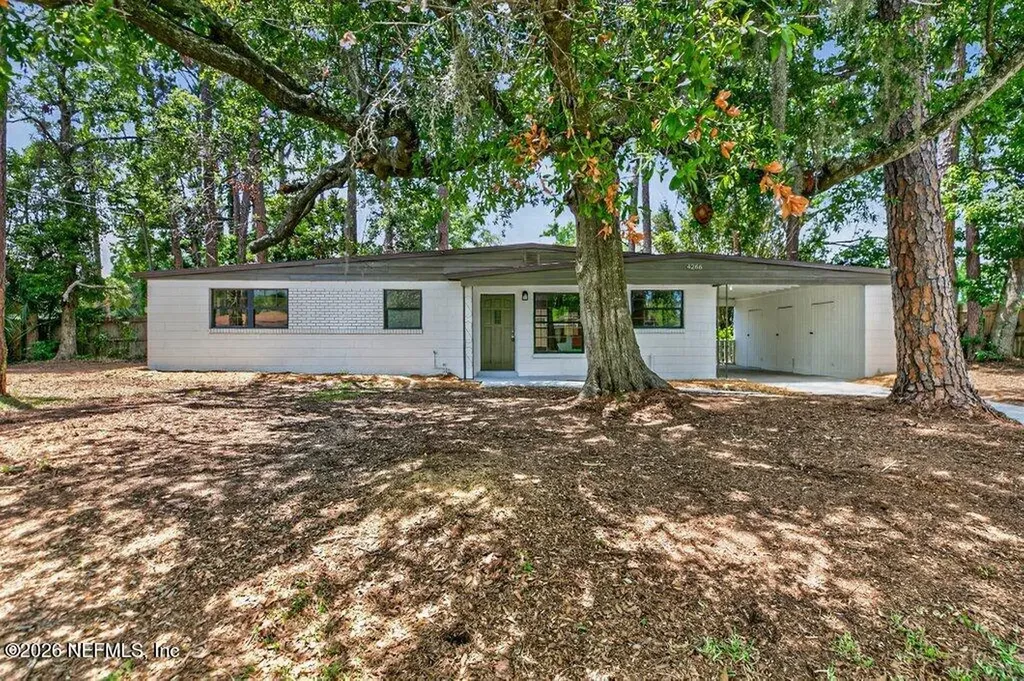 4266 Springwood Road Jacksonville FL 32207