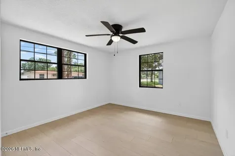 4266 Springwood Road Jacksonville FL 32207
