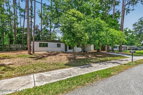 4266 Springwood Road Jacksonville FL 32207