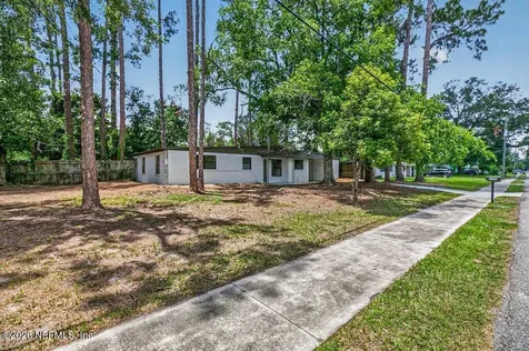 4266 Springwood Road Jacksonville FL 32207