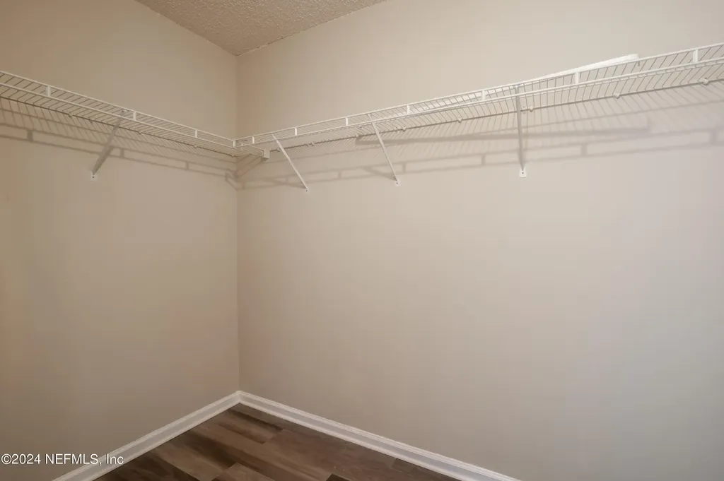 1736 Daytona Lane Jacksonville FL 32218