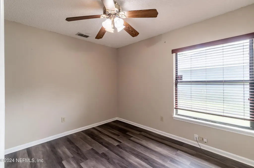 1736 Daytona Lane Jacksonville FL 32218