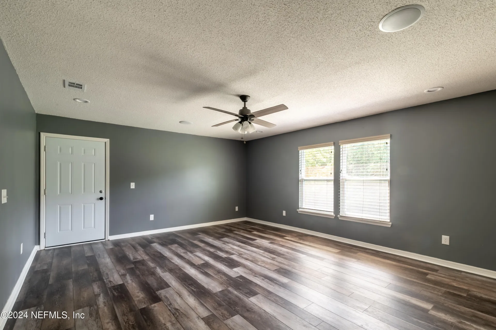 1736 Daytona Lane Jacksonville FL 32218