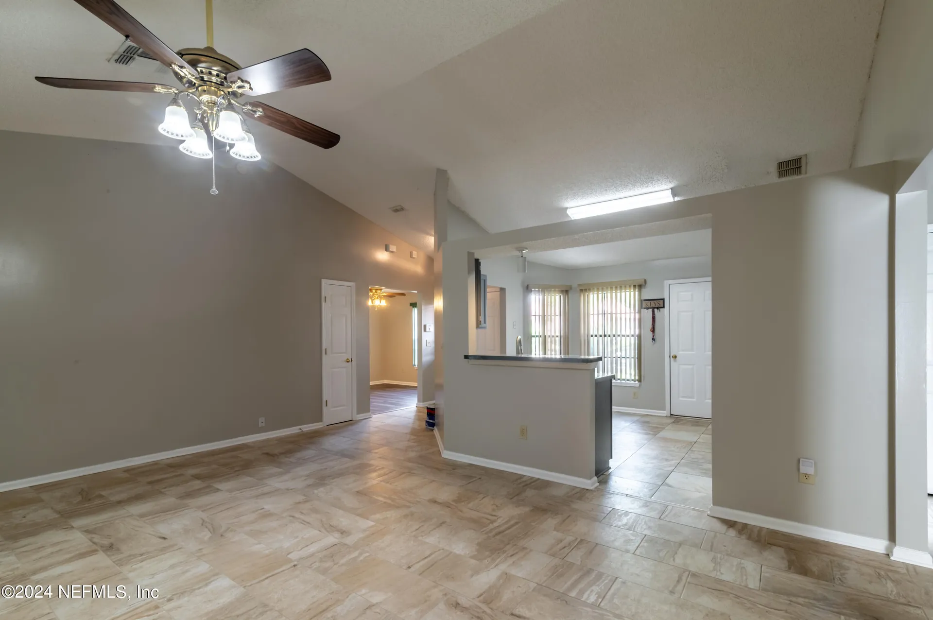 1736 Daytona Lane Jacksonville FL 32218