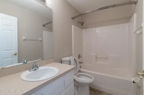 1736 Daytona Lane Jacksonville FL 32218