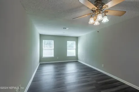 1736 Daytona Lane Jacksonville FL 32218