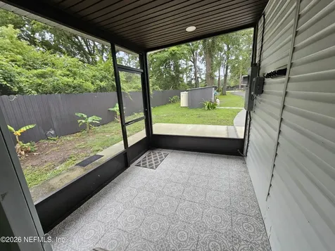 6651 Pickettville Road Jacksonville FL 32254