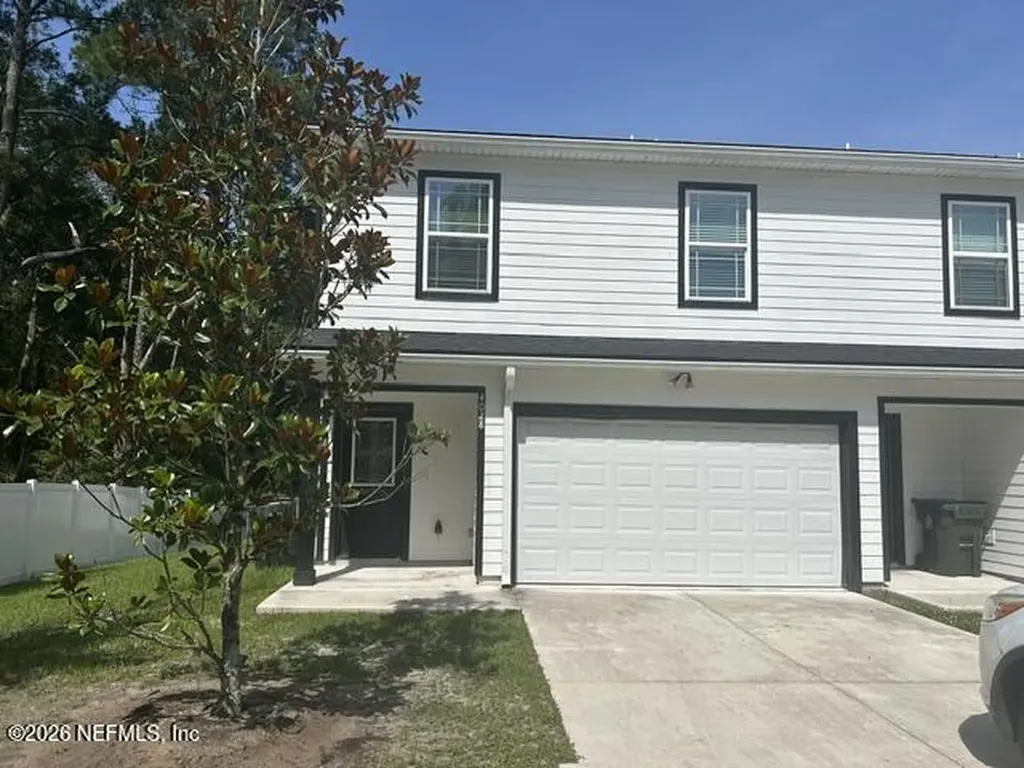 4028 Pine Hill Point Green Cove Springs FL 32043