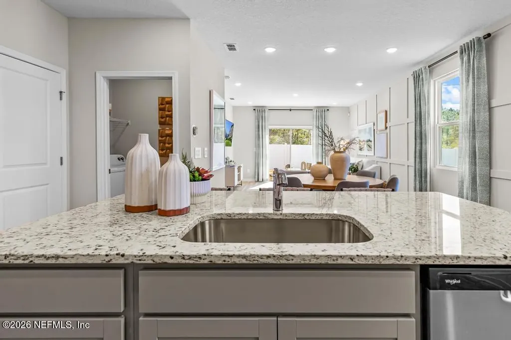 14800 Macademia Lane Jacksonville FL 32218