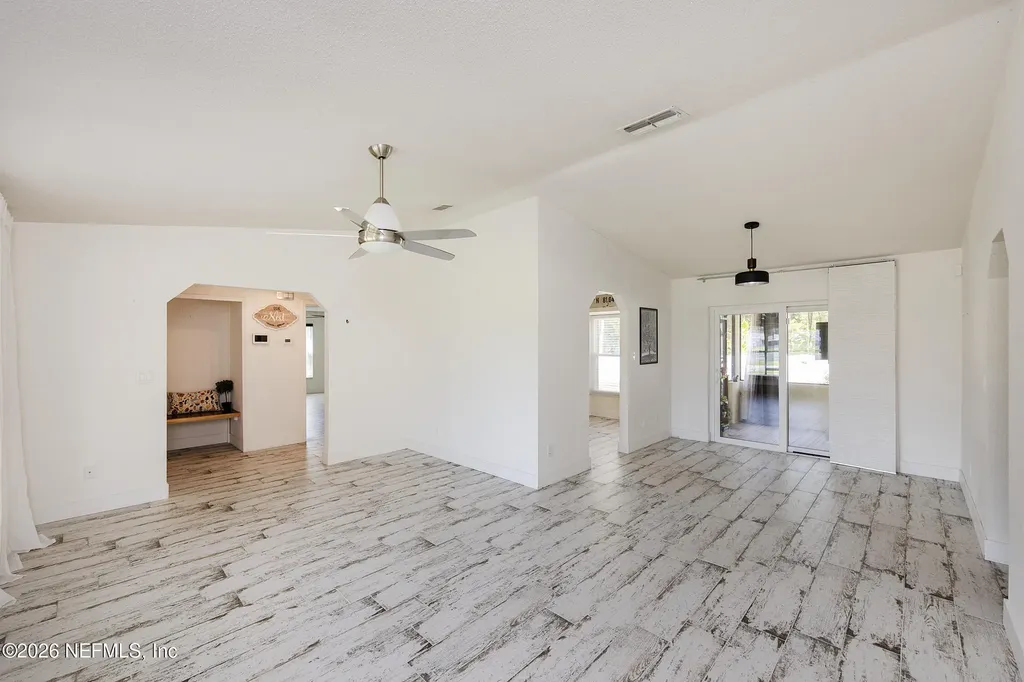 220 Yorktowne Drive Daytona Beach FL 32119