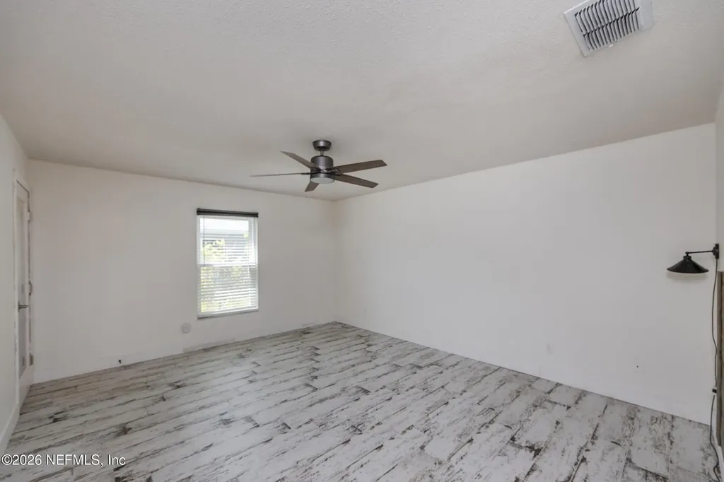 220 Yorktowne Drive Daytona Beach FL 32119