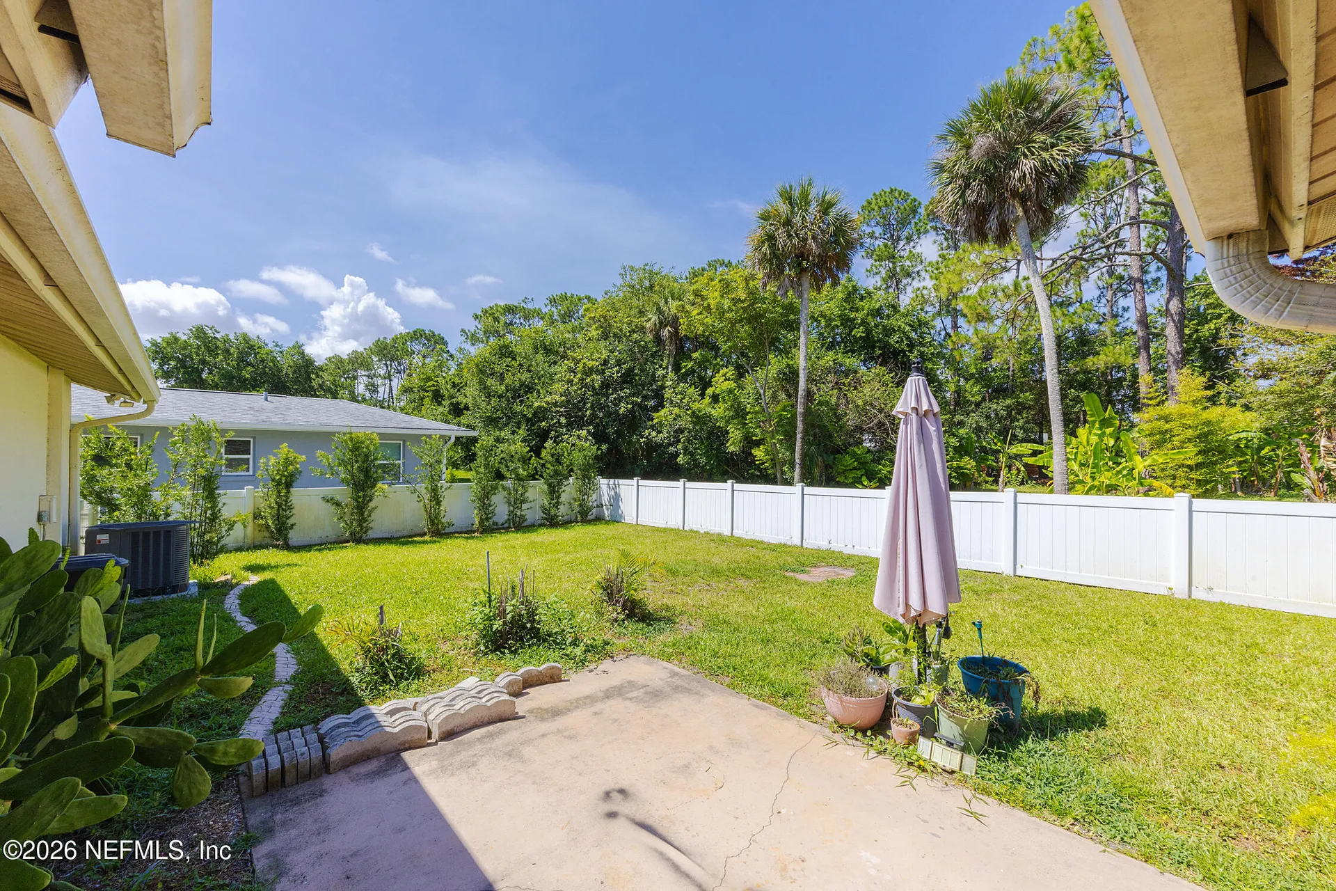 220 Yorktowne Drive Daytona Beach FL 32119