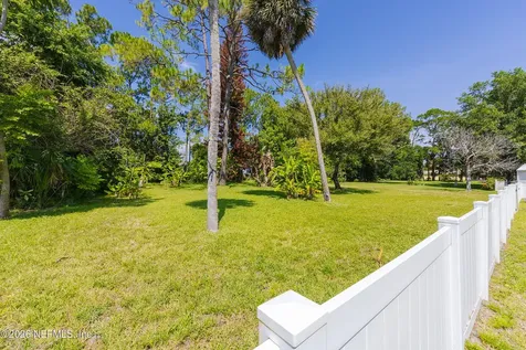 220 Yorktowne Drive Daytona Beach FL 32119