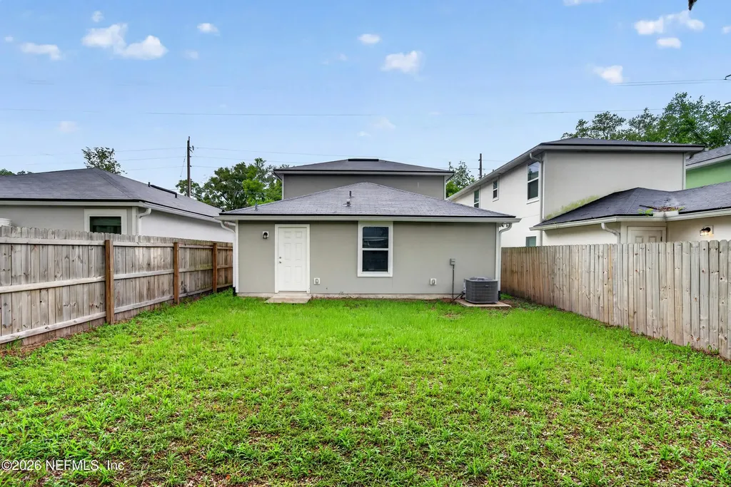 8839 Free Avenue Jacksonville FL 32211
