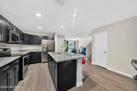 8839 Free Avenue Jacksonville FL 32211