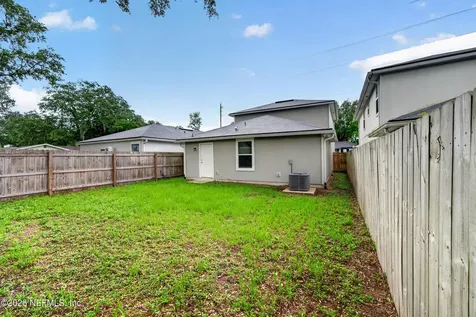8839 Free Avenue Jacksonville FL 32211