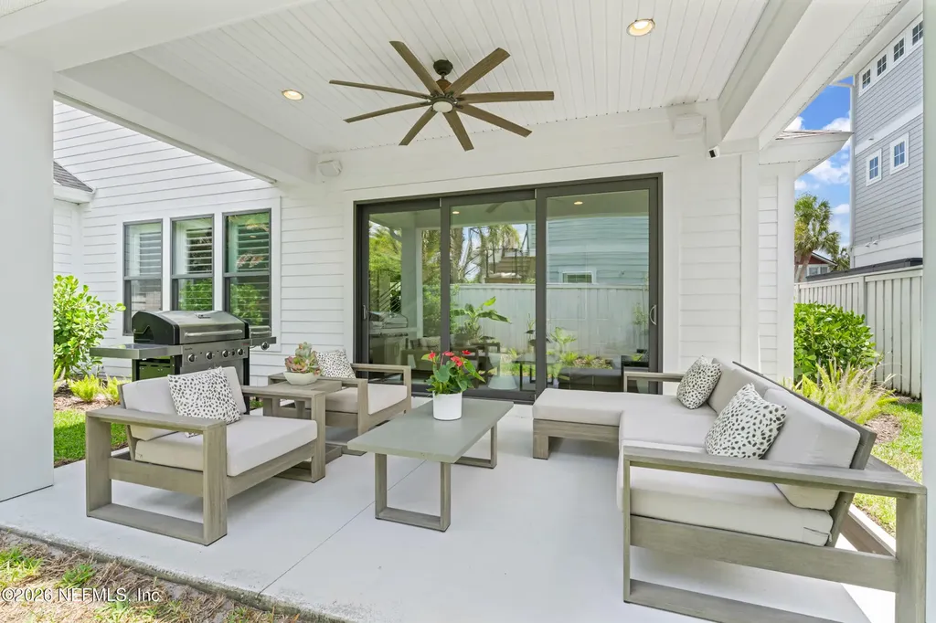 3318 1st Street Jacksonville Beach FL 32250