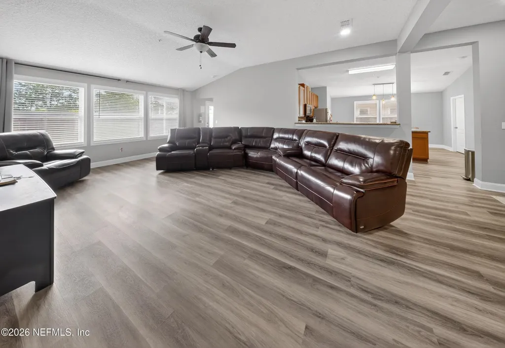 5574 Huckleberry Trl N Trail N Macclenny FL 32063