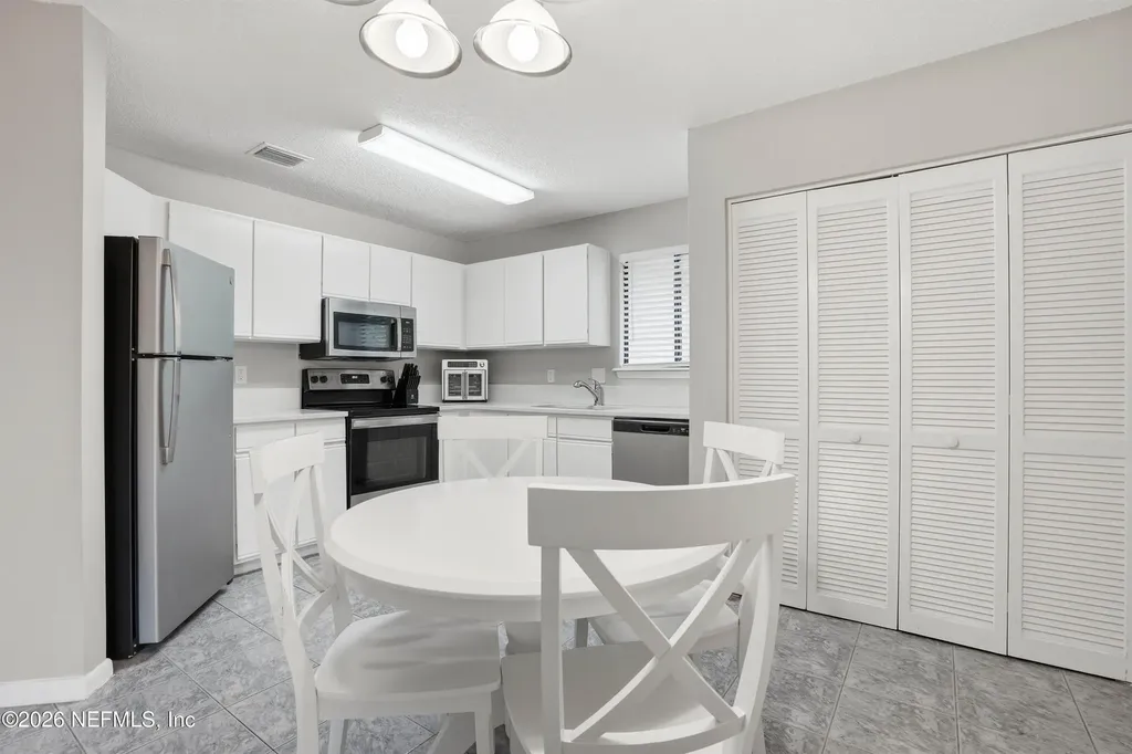 8133 Morristown Trail Jacksonville FL 32244