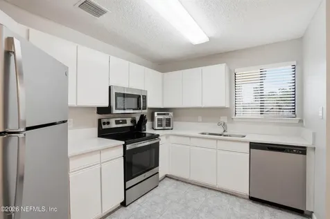 8133 Morristown Trail Jacksonville FL 32244