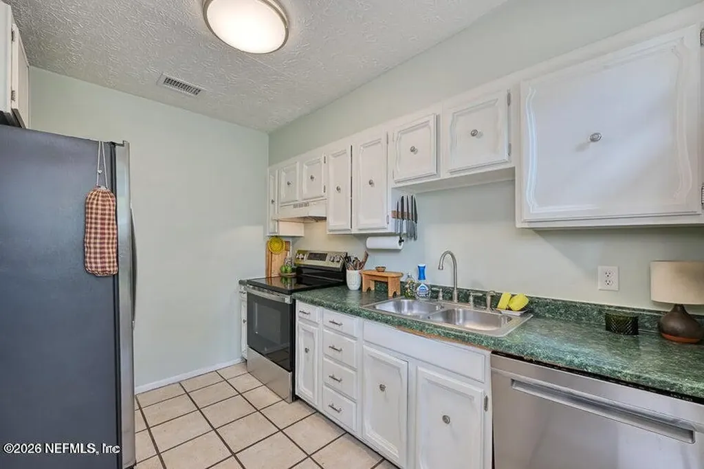 4824 Sappho Avenue Jacksonville FL 32205